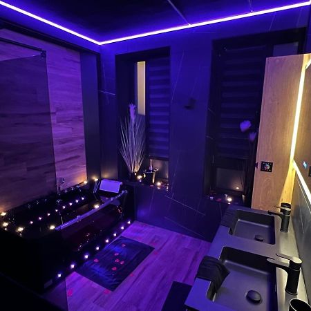 Aux Secrets De Lora, Chambre De Charme Vip Verviers Exterior photo