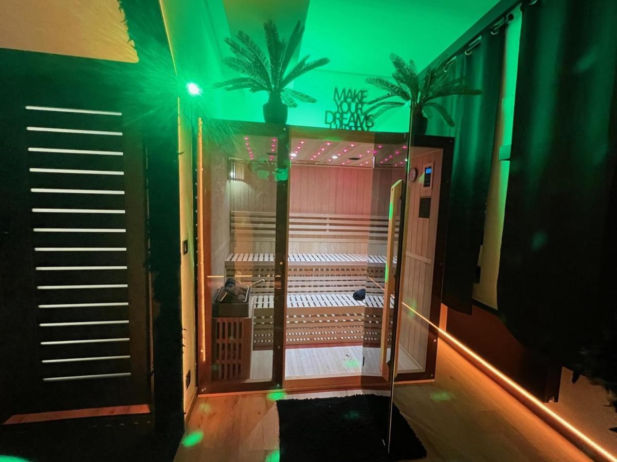 Aux Secrets De Lora, Chambre De Charme Vip Verviers Exterior photo