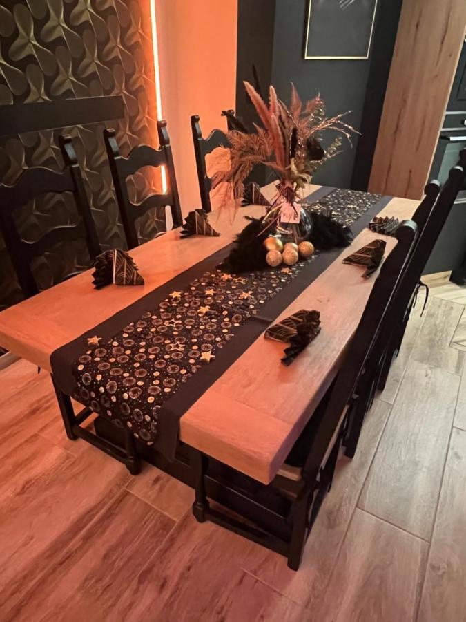 Aux Secrets De Lora, Chambre De Charme Vip Verviers Exterior photo
